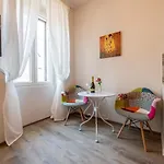 Old City Romantic Studios 4 With Free Private Parking
