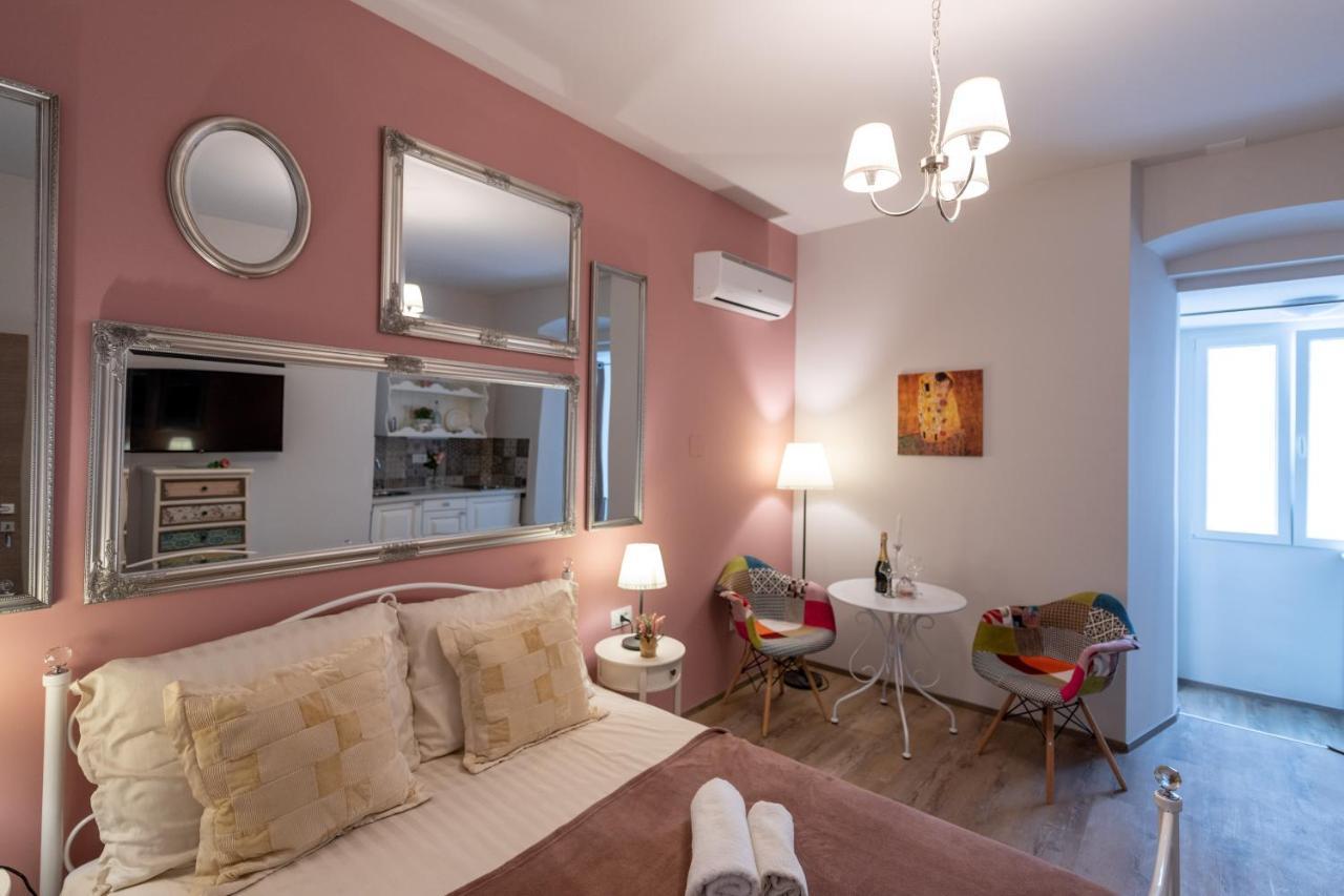 Apartman Old Romantic 4 With Free Private Parking *